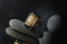 Lord Elgin Vintage Rare Curvex Dress Montre Fancy Style Déco 22 X 38MM