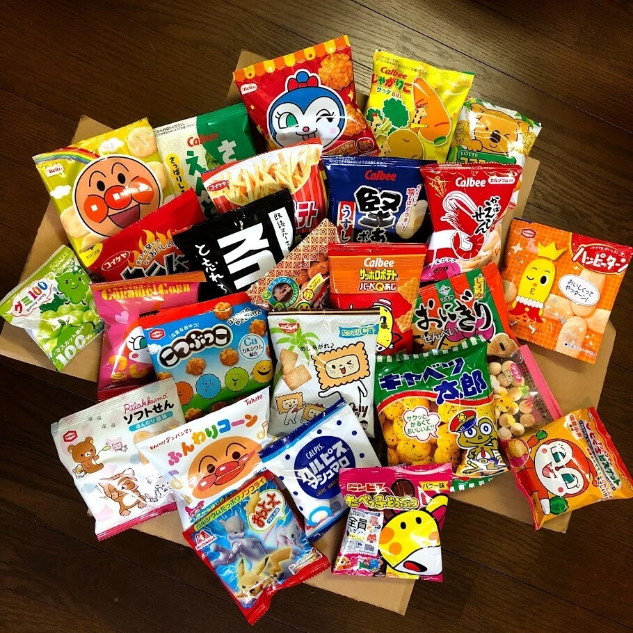 Japanese Snack & Candy Box Set, 25 pc, Wide Variety Assortment