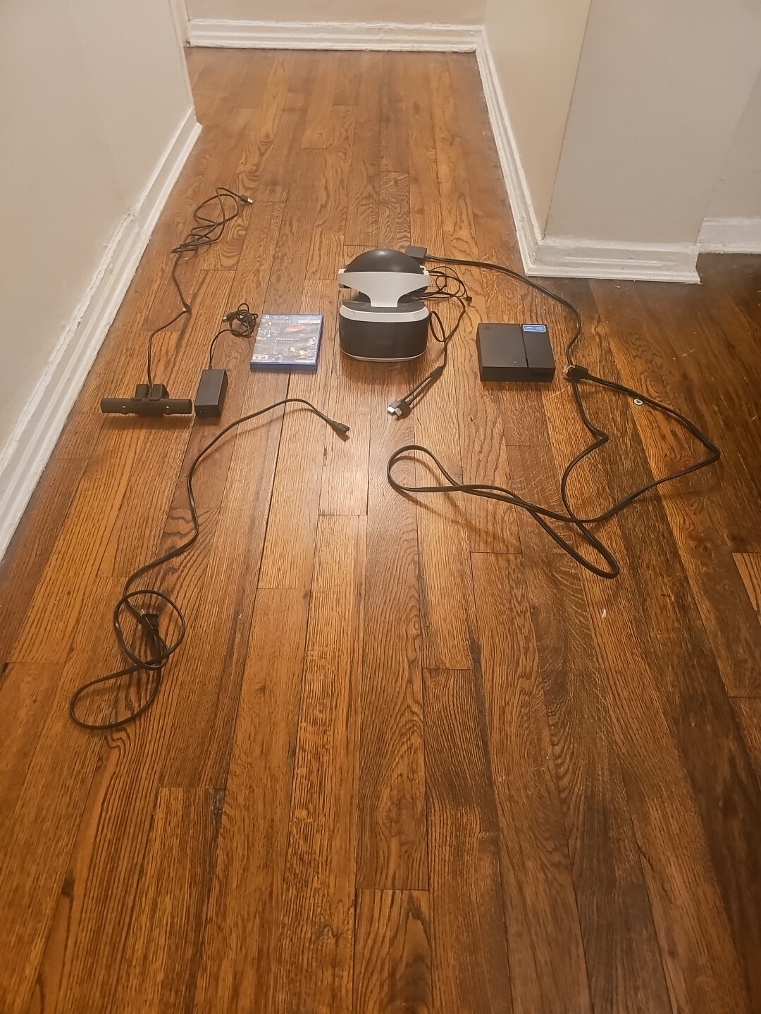 PS4 VR Headset-image