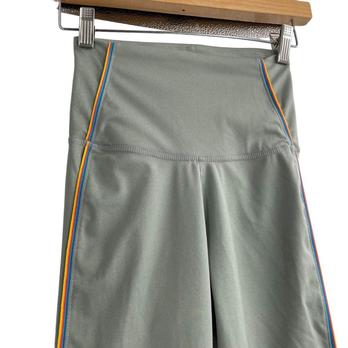 nike rainbow stripe leggings