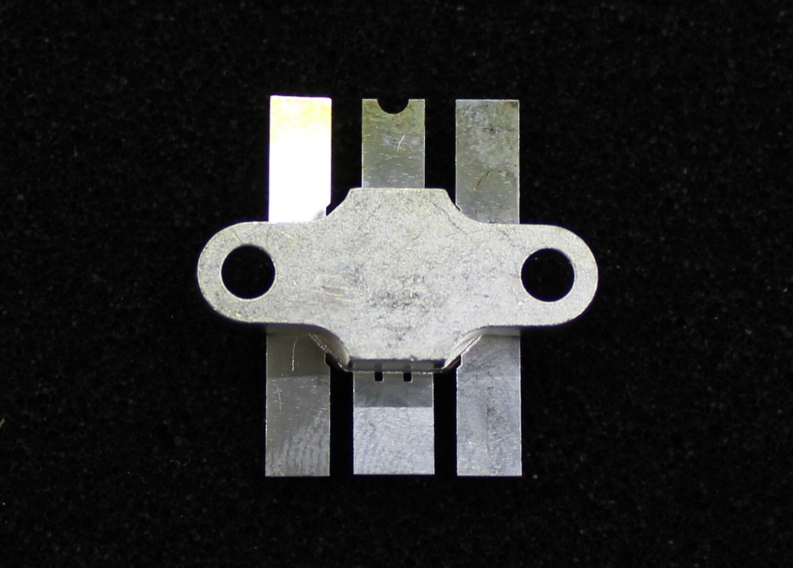 2SC2097 MITSUBISHI NPN Transistor RF Amplifier in HF band mobile radio