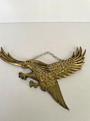 Vtg Brass Flying Eagle Bird Wall Hanging Spread Wings Patina American Patriot