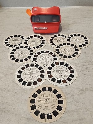 Vintage View-Master 3D Viewer With 10 Movie Reels Batman Sleeping Beauty Fox Hou
