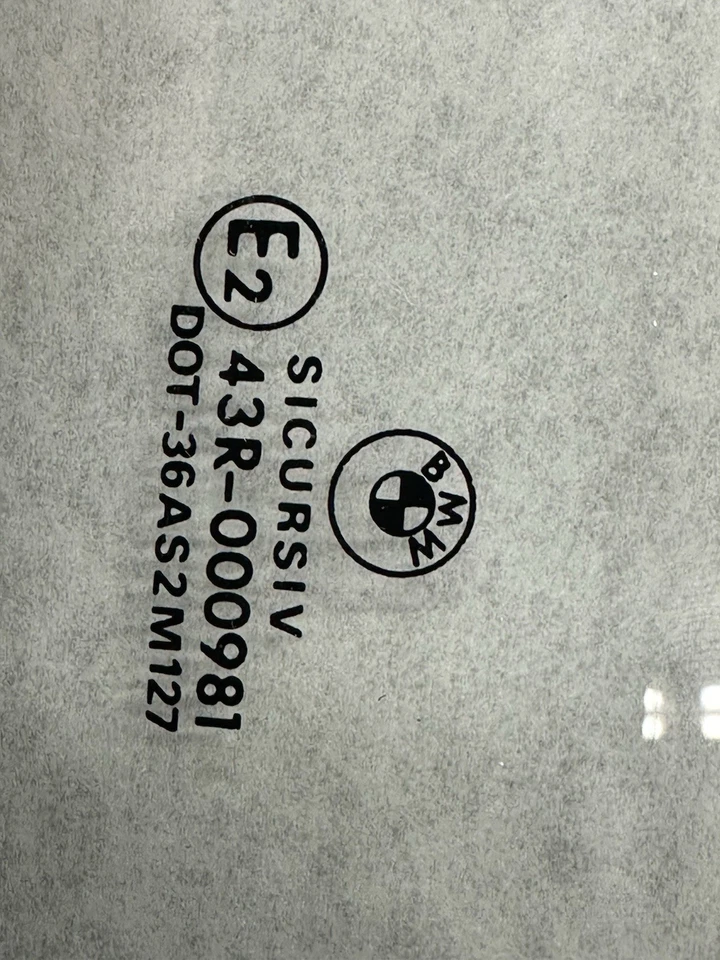 1997-2003 BMW 525i 528i 530i 540i M5 Passenger Rear Right Door Window Glass  - Image 2 of 3