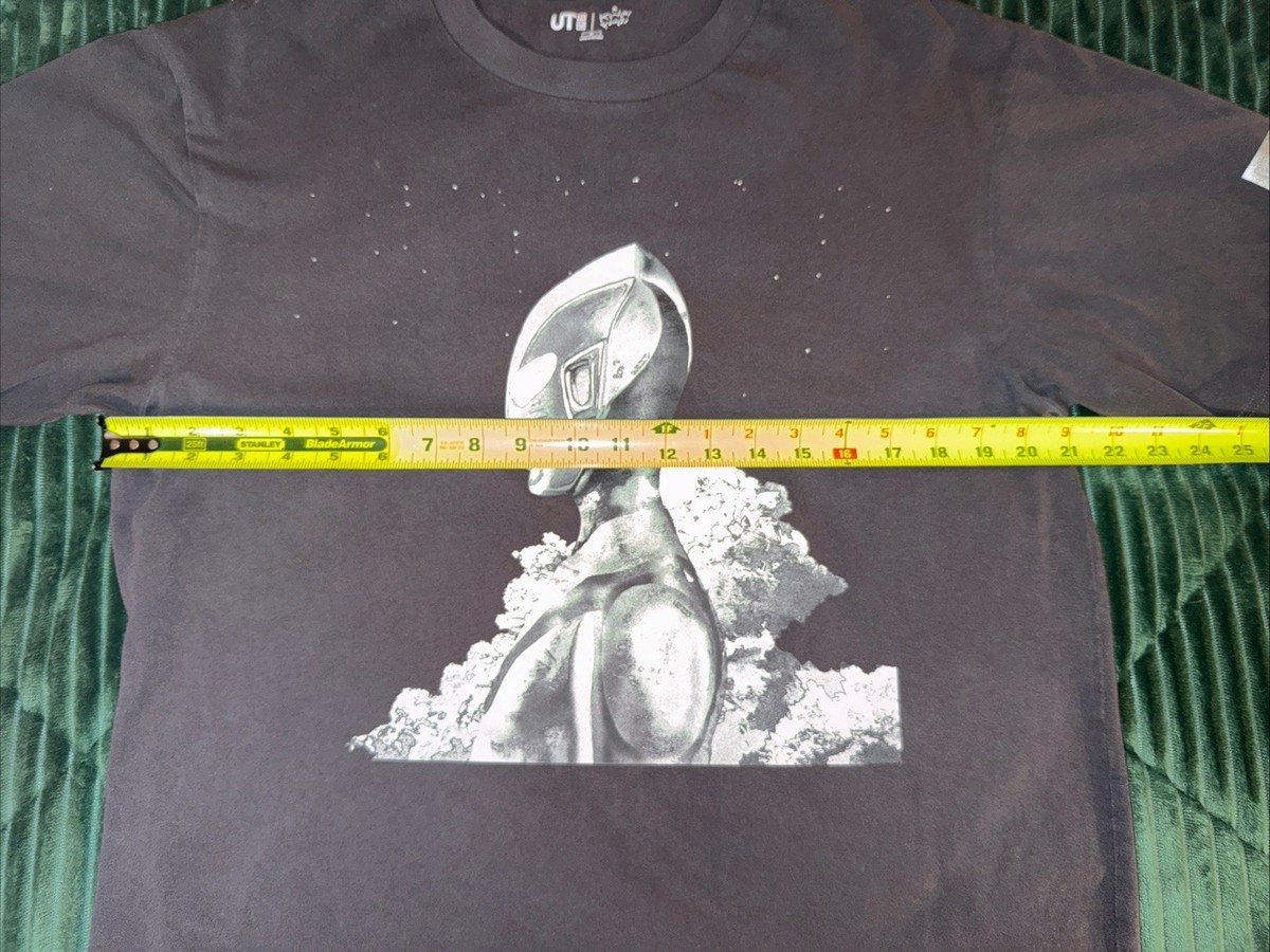Uniqlo X Kenshi Yonezu Ultra Man t-shirt Faded Gray MEDIUM | eBay