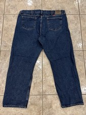 Men's 44X30 Wrangler Relaxed Straight Classic Denim Blue Jeans