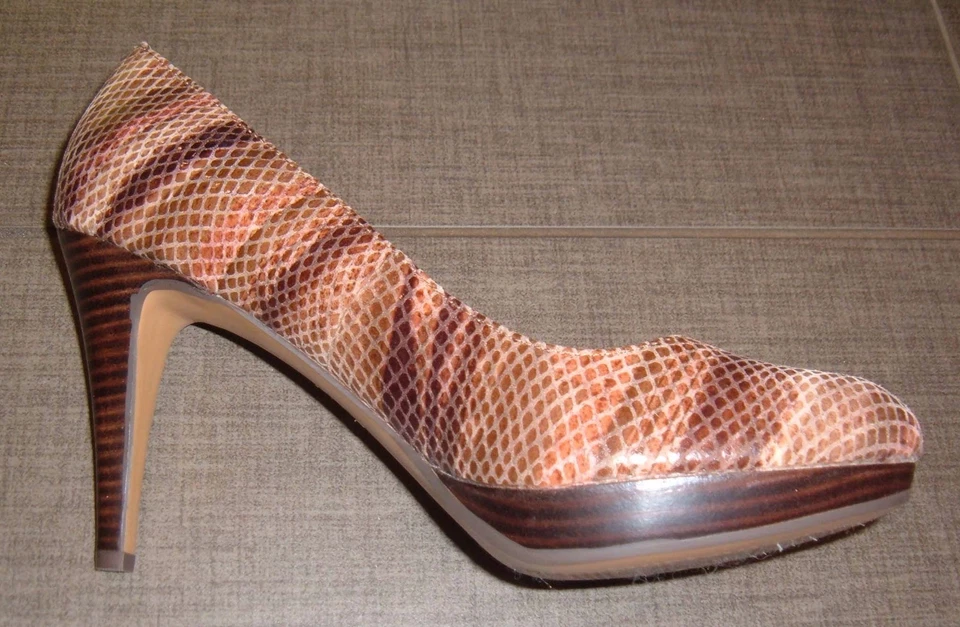 Circa Joan & David Luxe Marrón Serpiente Pitón Textura Cuero Plataforma Bomba 8 Nuevo en Caja Foto 4 de 4