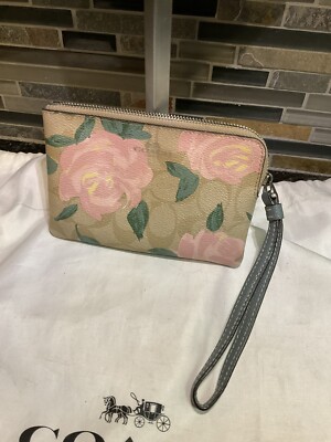 Coach Signature Camo Floral Rose Wristlet 26291