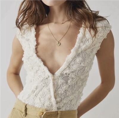 Intimately Free People Bodysuit Lace Rosette Floral In Ivory, Size Small, New!