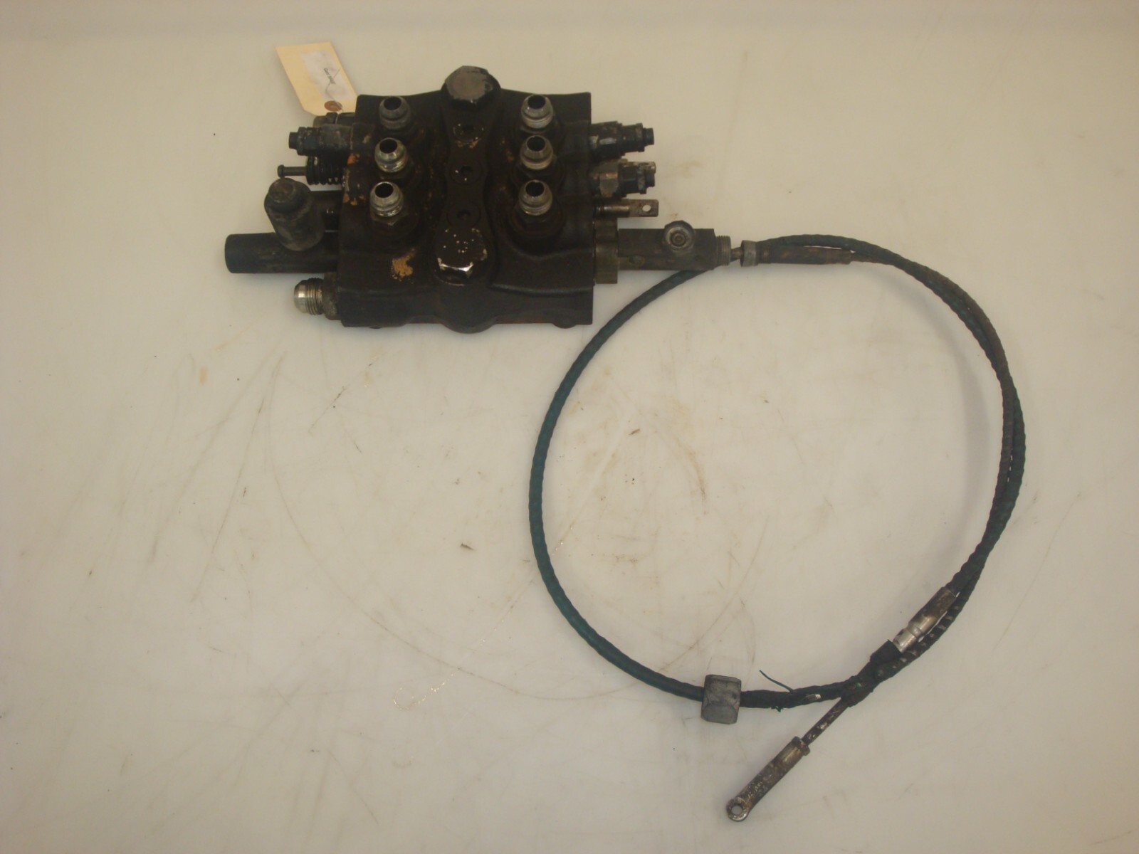 Gehl 5640E Skid Steer Loader Hydraulic Control Valve eBay