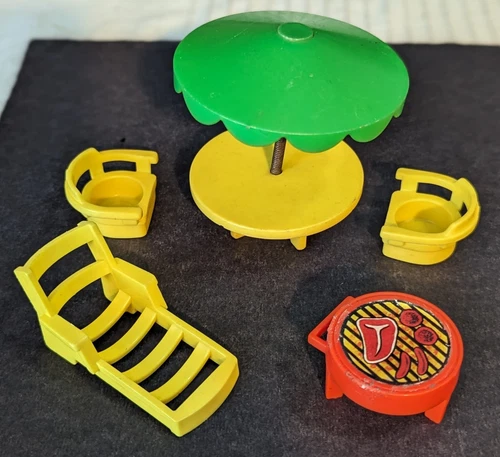 ***VINTAGE FISHER PRICE PLAYSET BACKYARD BBQ PIECES***