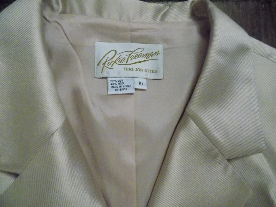 De Colección Rickie Freeman para Teri Jon Nites Rosa Seda 2 Piezas Traje Blazer Falda Larga 10 Foto 4 de 4