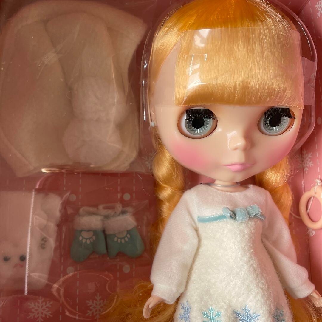 限定 ブライス アイスルネ Neo Blythe Ice Rune doll Blythe Ice Rune | HLJ.com