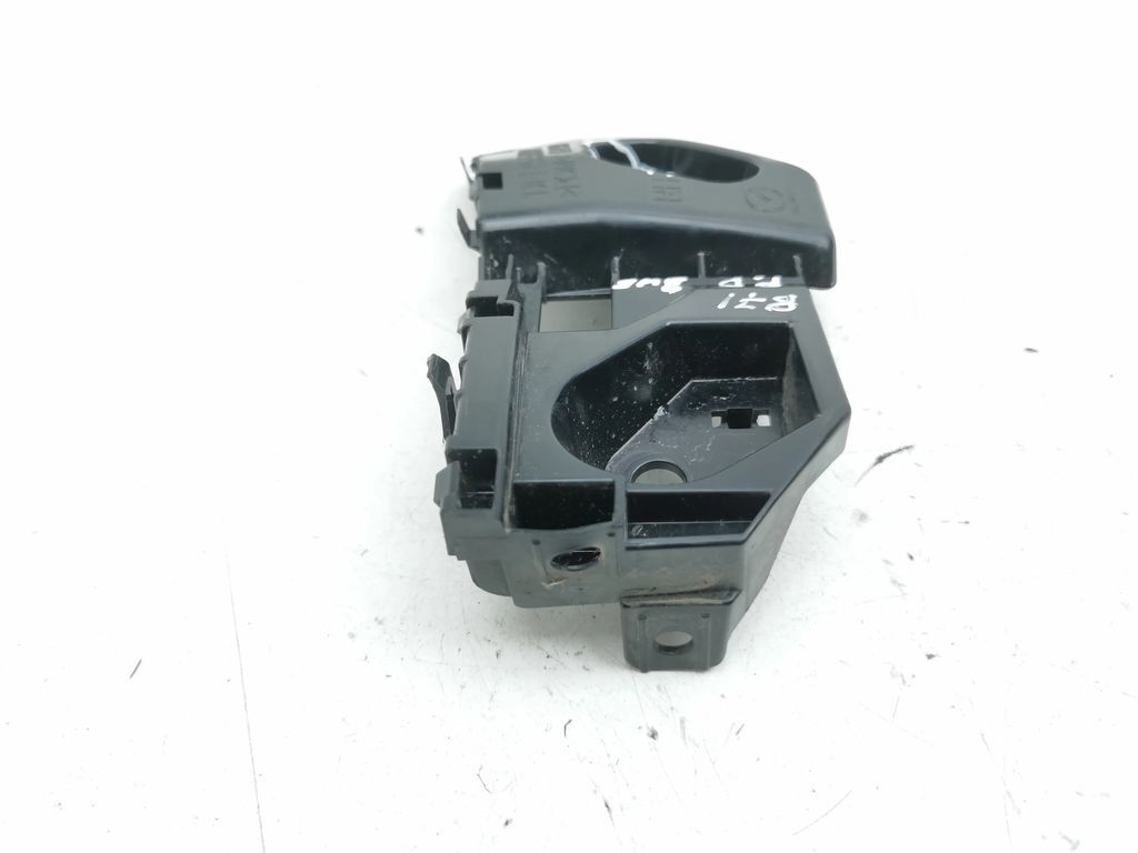 Mazda CX-30 2023 Front Bumper Holder Bracket Mount Support