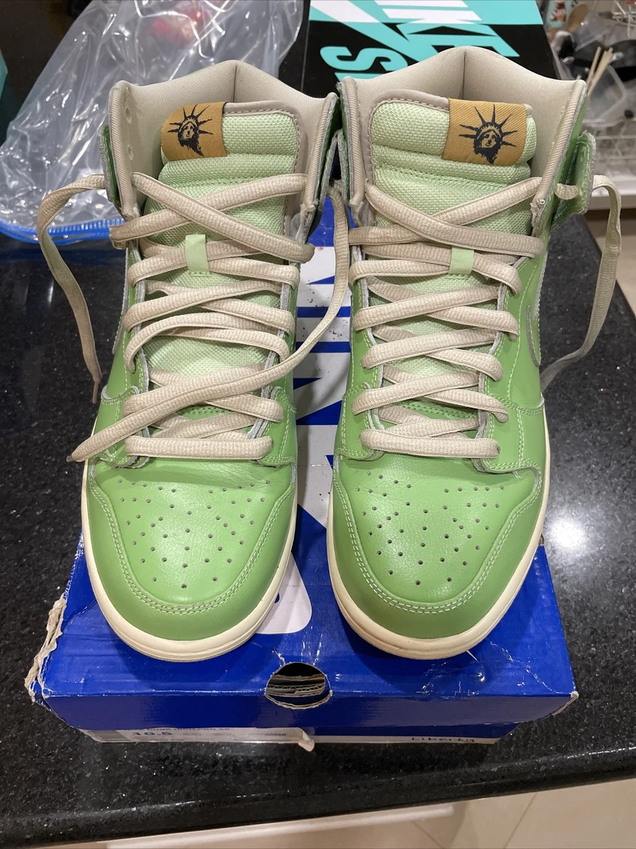 Nike Dunk Premium SB High Statue Of Liberty for Sale  display picture 3