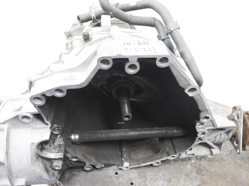2014-2016 Audi A4 2.0L Awd Manual Transmission Gearbox Tranny 76K Miles - Image 4 of 4