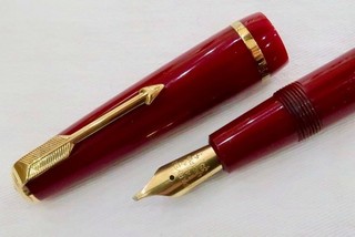 PARKER DUOFOLD SENIOR BURGUNDY 1954 AEROMETRIC FILLER FULLY RESTORED & SERVICED