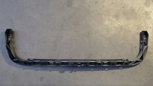 Halter Halterung Stoßstange Hinten 3C9807863 Farbe Silber VW Passat Bj 2007