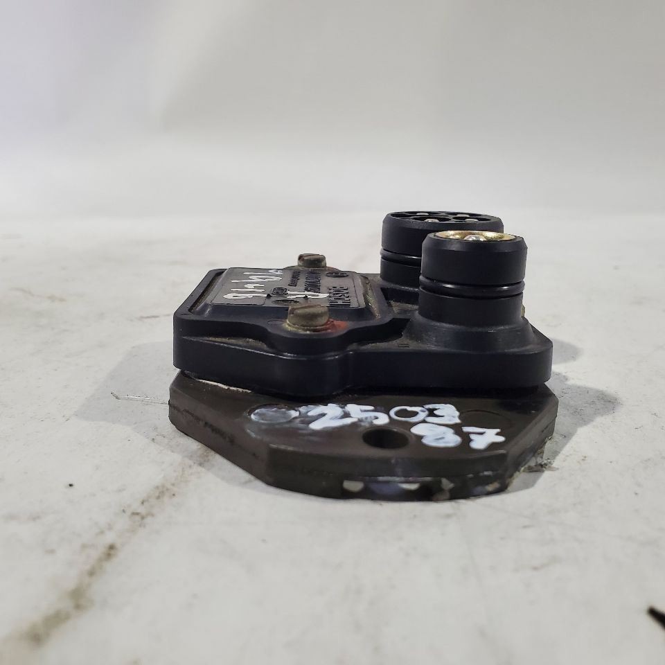 1991 Bentley Turbo R OEM Ignition Control Module 0227100146