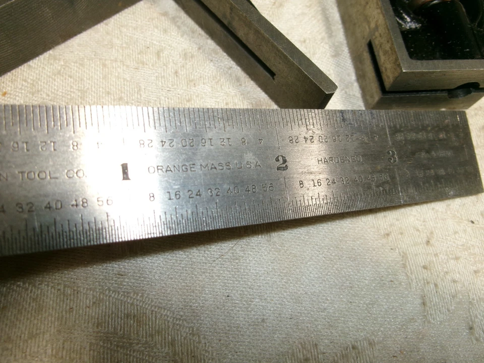 Union #204-24 Combination square, 2 heads 4"  in Box  EXCELLENT - Image 3 of 4