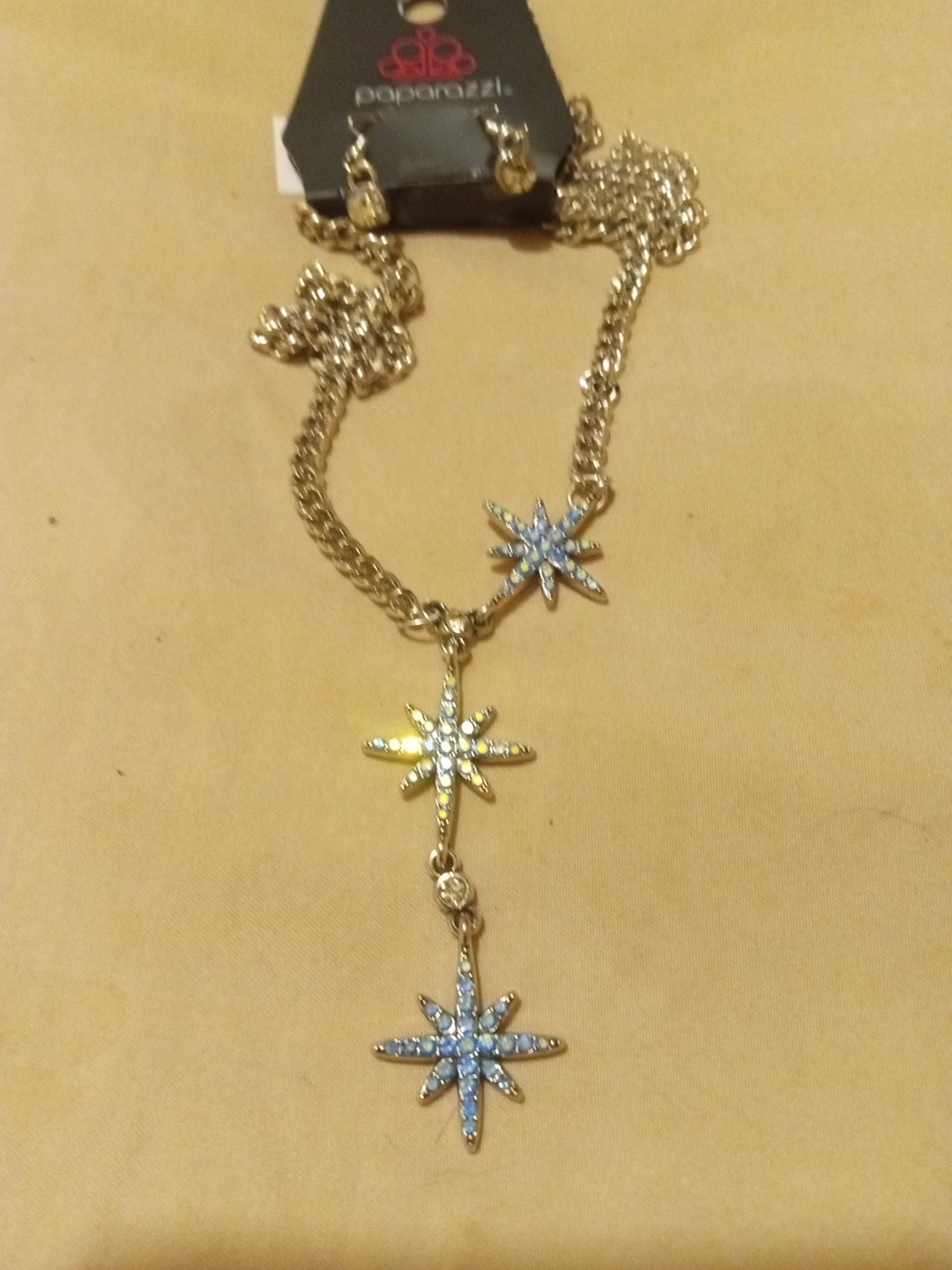 New Paparazzi Snowflake Or Star Necklace