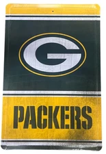 Green Bay Packers 12" x 8.5"  Distressed Tin Sign