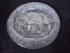 Pukeberg Schweden: Glas Fisch-Teller / Servier-Platte Ø29x26 Vintage-Design 70er