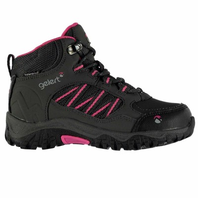girls trekking shoes
