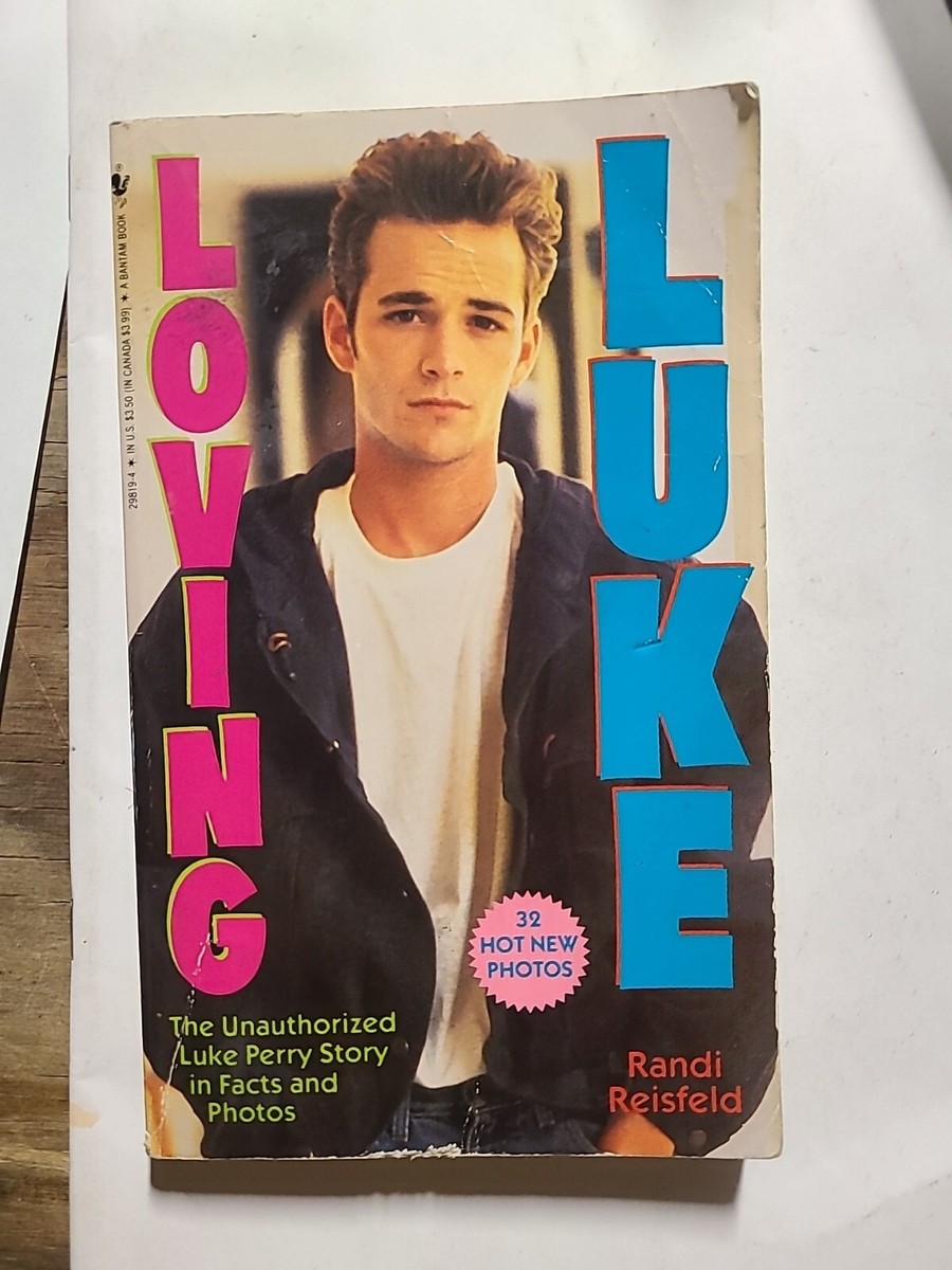 Loving Luke the unauthorized Luke Perry story PB book with black white  photos