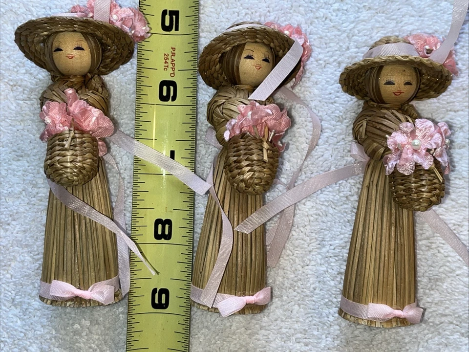 Conjunto De Colección Clavija Paja Mimbre Tejido Escoba Figuras Femeninas Gorro Sombrero Cesta Corea Foto 3 de 4