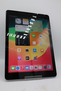 Apple iPad 6. Generation A1954 32GB Cellular 9,7 Space Grau Displayschaden #5108