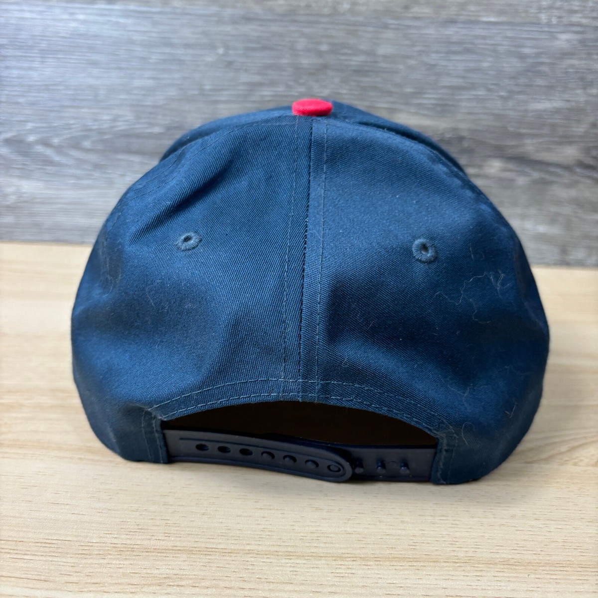 Casquette New Era Minnesota Twins Fitted - Taille 7 1/8 - Bleu Et Rouge - Occasion