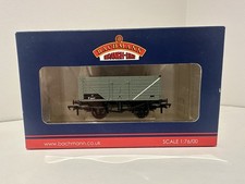 Bachmann 37-081D 7-Plank P153290 Wagon BR Grey - OO Gauge