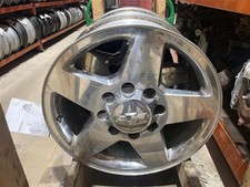 Used Wheel fits: 2015 Chevrolet Silverado 2500 pickup 20x8-1/2 opt PYS Grade B