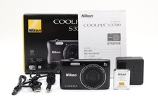 Nikon COOLPIX S3700 Black Compact Digital Camera Excellent Condition