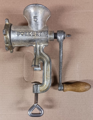 #5 Porkert Meat Grinder Table Mount, Cast Iron Czechoslovakia $12.00