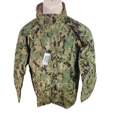 New Parka Working US Navy Type III AOR2 Gore Tex Size Medium Regular