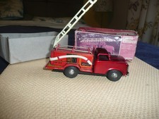 FIRE TRUCK- 163-FRICTION- 15cm - VINTAGE TIN PLATE TOY VEHICLE-