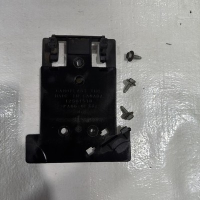 2003-2006 Silverado Sierra Tahoe Vortec Engine Cover Mounting Bracket Screws OEM