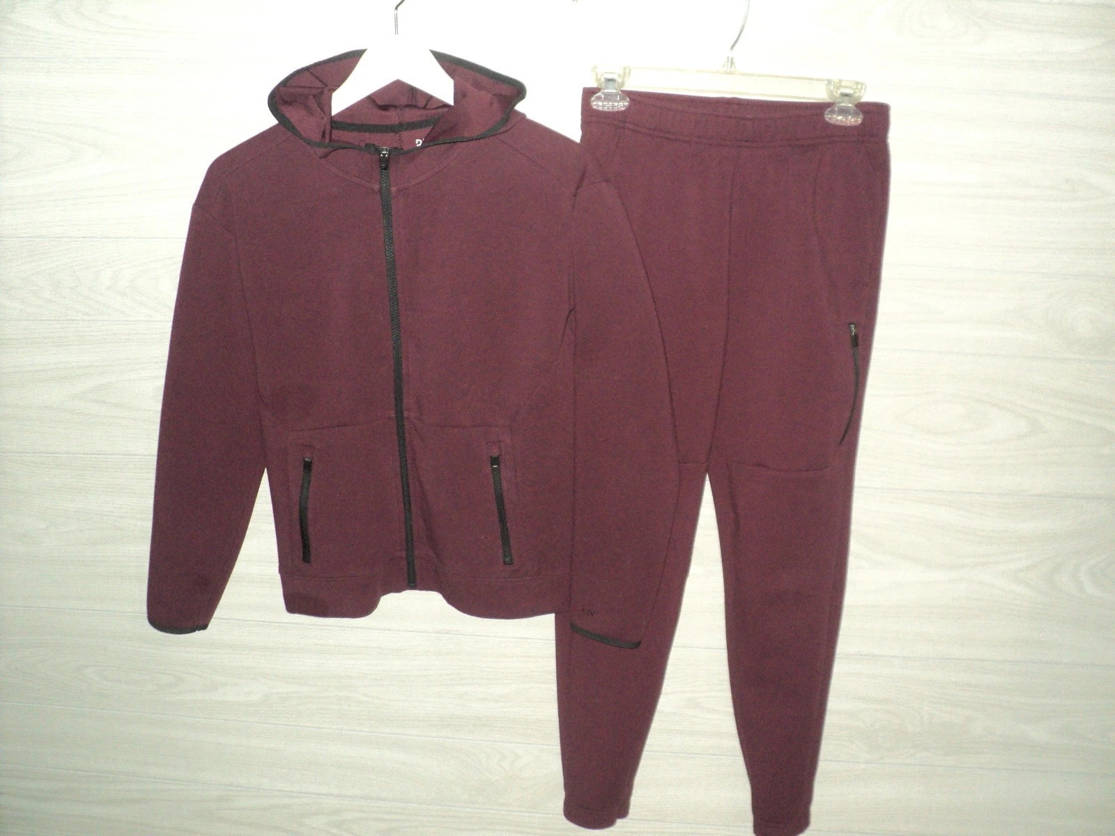 DSG Hoodie & Pants Track Suit Jogger Set Boy's L (14/16) Burgundy Front Zipped
