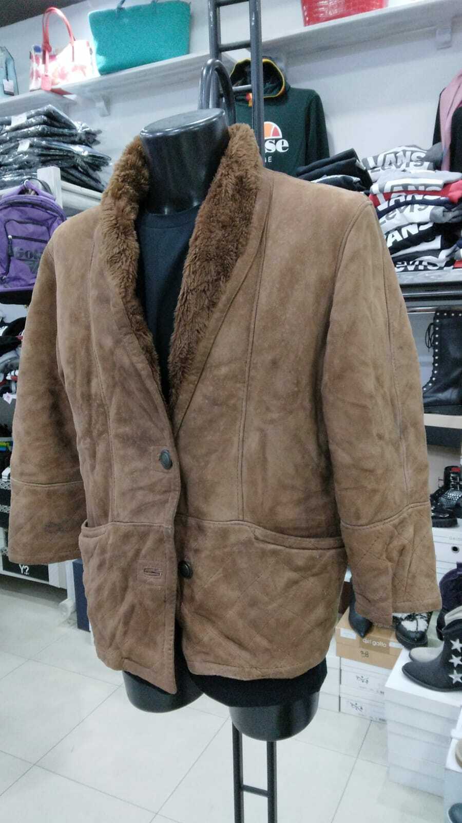 Foto 3 di 10