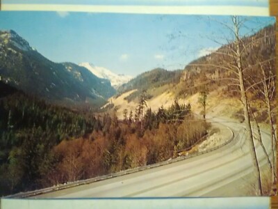 POST CARD U.S. HIGHWAY #10 SNOQUALMIE PASS WASHINGTON