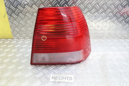 VW Bora 1J2  Rücklicht Heckleuchte rechts 1J5945096AA  Bj. 2003  Limousine