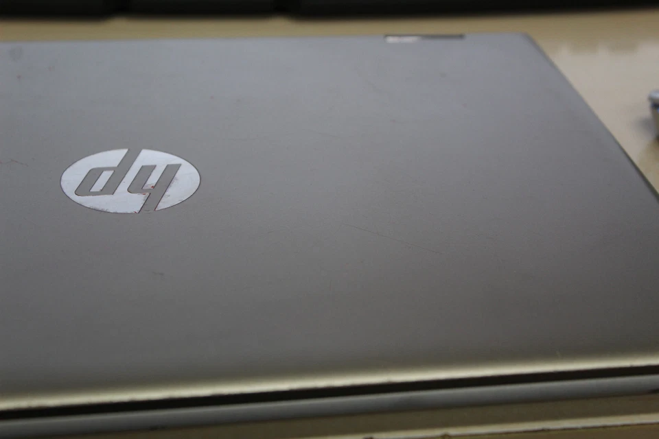 HP Pavilion x360 14m-cd0003dx 14" Touch Laptop i5-8250U 8GB 128GB Crack Screen - Image 3 of 4