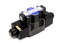 Yuken DSG-03-3C4-A110-50 Directional Valve