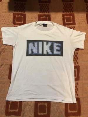 nike block t shirt