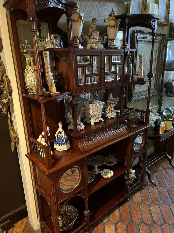 ANTIQUE VICTORIAN WOOD CABINET/ETAGERE - Image 3 of 4