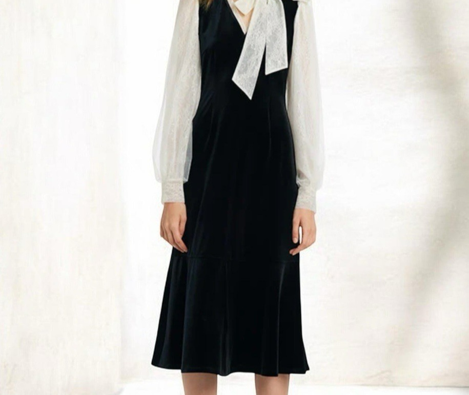 Women Velvet V-Neck Long Sleeve Elegant Dress