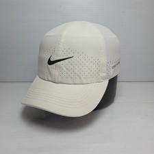 Nike Dri FIT ADV Club Cap Unstructured Tennis Hat White Size M/L