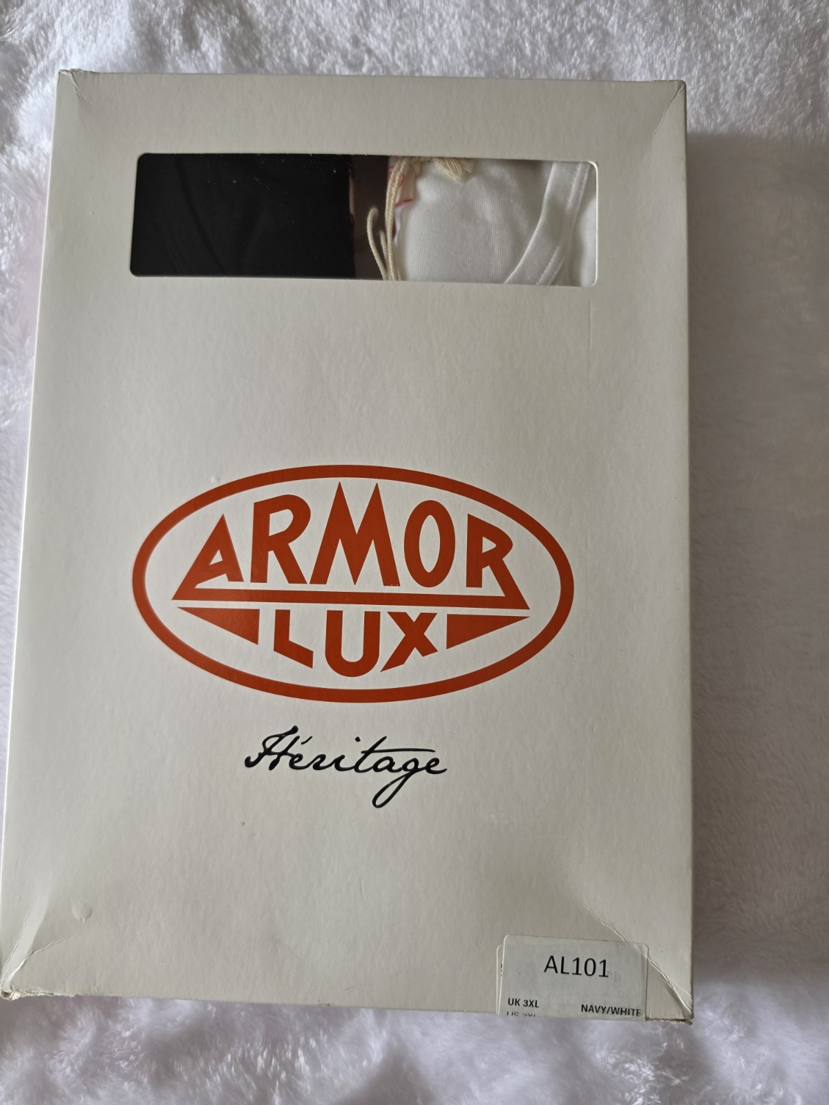 Amour Lux Mens Pair of T-shirts Size XXL Brand New In Box with Tags